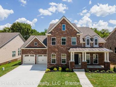 Main picture of 4018 Foxglove Farm Dr