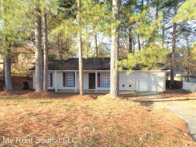Main picture of 8135 Taylor Rd