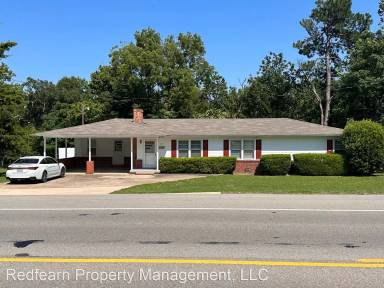 Main picture of 1010 N Main St