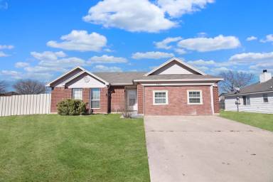 Main picture of 2501 Wiley Dr