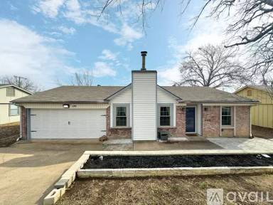 Main picture of 3707 French Wood Dr