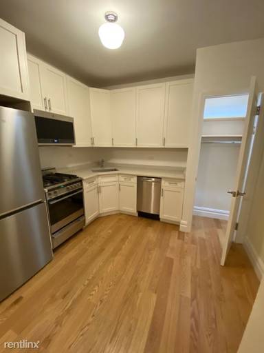 Main picture of 275 Mott St