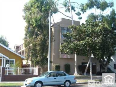 Main picture of 2315 Earl Ave