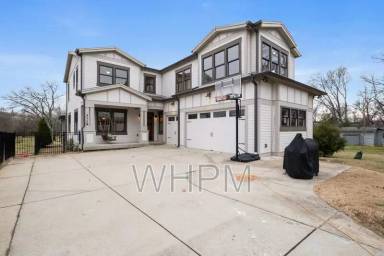 Main picture of 311 54th Ave N