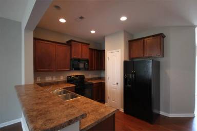 Main picture of 14411 Oak Springs Way