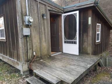 Main picture of 232 Greer Ln