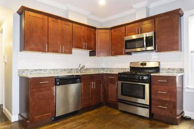 Main picture of 47 Beech Glen St