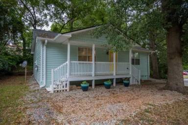 Main picture of 112 Magnolia Ter