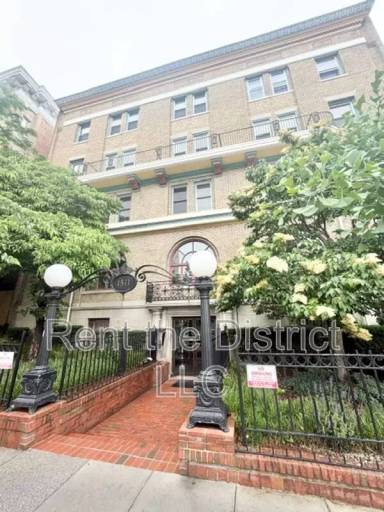 Main picture of 1511 22nd St NW