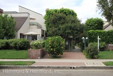 Main picture of 18757 Hatteras St