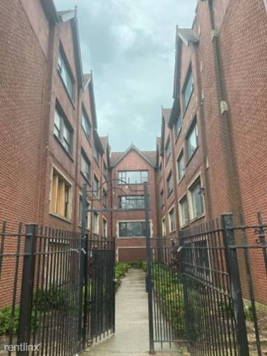 Main picture of 7749 S Yates Blvd