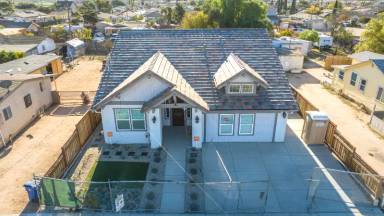 Main picture of 1708 Vosti Ave