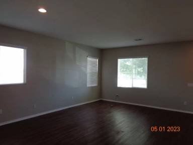 Main picture of 2739 Garnet Ln