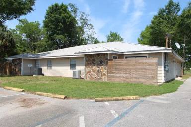 Main picture of 4964 W Spencer Field Rd