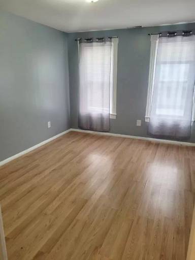 Main picture of 1609 Foster Ave