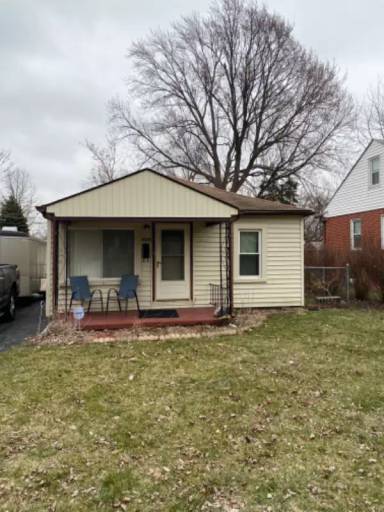 Main picture of 26676 Couzens Ave