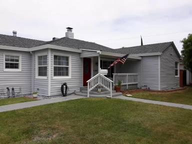Main picture of 1790 Sycamore St