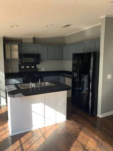 Main picture of 275 Casual Dr