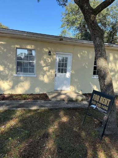 Main picture of 8 3 8 2 St Ave