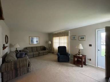 Main picture of 909 Dogwood Dr