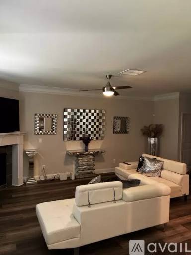 Main picture of 680 Sprayberry Dr