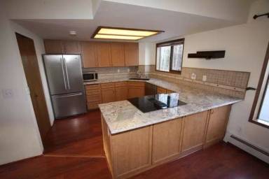 Main picture of 1934 Beaver Pl