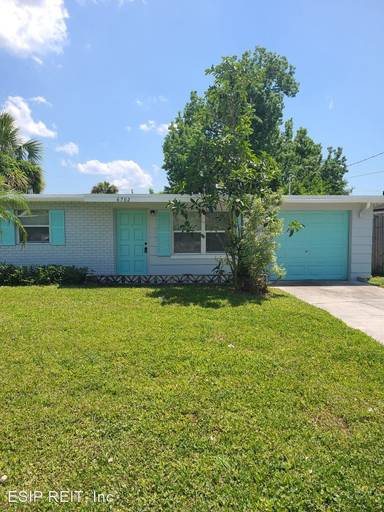 Main picture of 6702 Sandra Dr