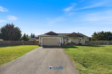 Main picture of 19909 Tahoma Cir SW