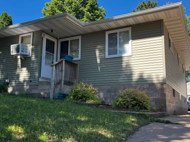 Main picture of 2912 Pomona Dr