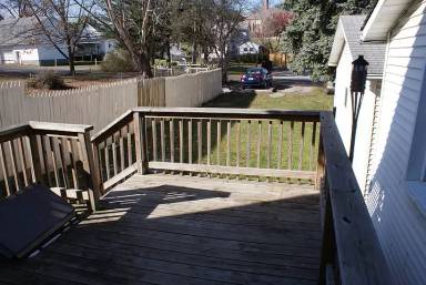 Main picture of 111 Bowery St