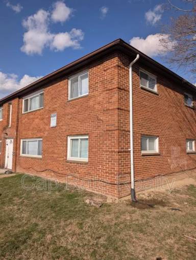 Main picture of 3632 Cushing Dr