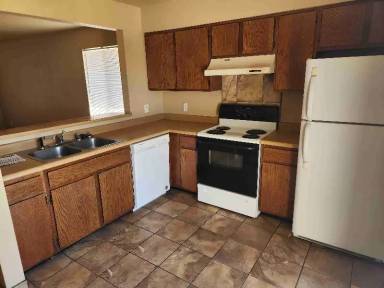 Main picture of 453 Purdue Ct