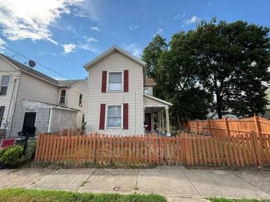 Main picture of 508 Lincoln St