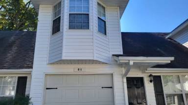 Main picture of 209 E Wilson St
