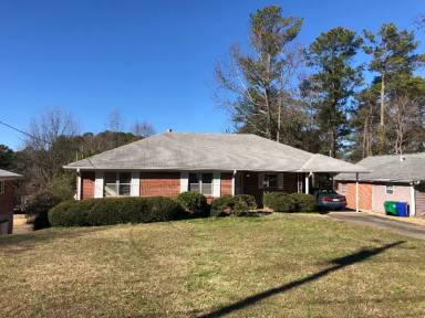 Main picture of 1378 Christmas Ln NE