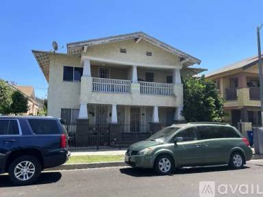 Main picture of 4232 Wall St