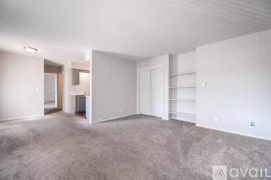 Main picture of 305 Maple Ave
