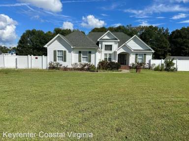 Main picture of 624 Lake Kilby Rd
