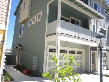 Main picture of 240 Cherry Bark Ln
