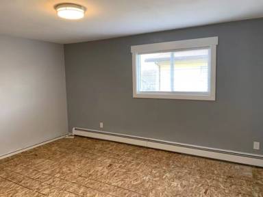 Main picture of 923 E 12th Ave
