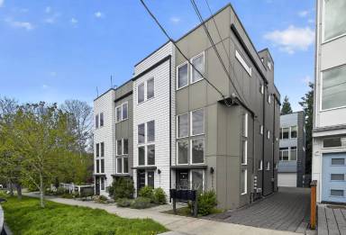 Main picture of 2622 SW Nevada St