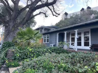 Main picture of 1654 Carmel Dr