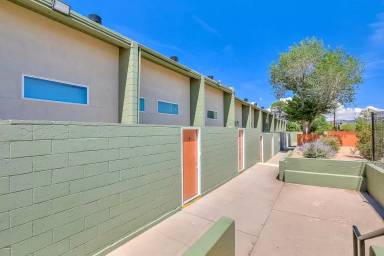 Main picture of 4849 Gibson Blvd SE