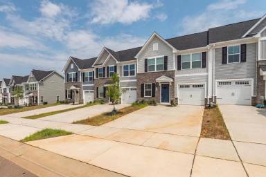 Main picture of 644 Pasture Ridge Rd