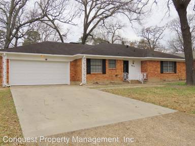 Main picture of 8315 Oxford Dr