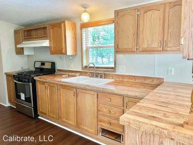 Main picture of 3313 E 34th Ave