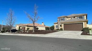 Main picture of 3322 Banyon Cir
