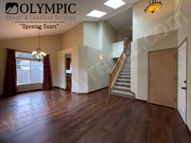 Main picture of 3417 Beth Ct NE