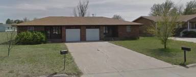 Main picture of 340 W Jewell St