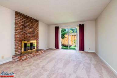 Main picture of 1323 Kingfisher Way